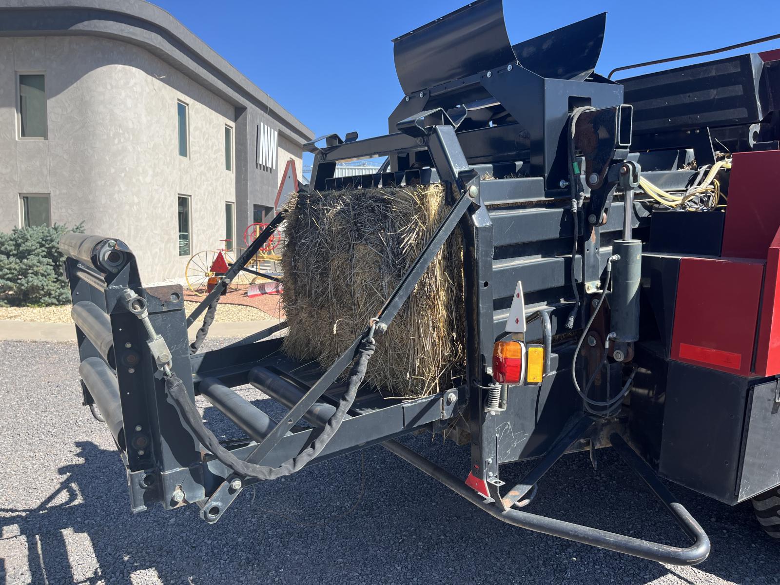 ./imagenes/INVOICE/2019/17284/CASE LBX432S (7).JPG